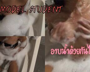 Thai_Student น้องหมิว อาบน้ำยั่วควย โคตรน่าเย็ด