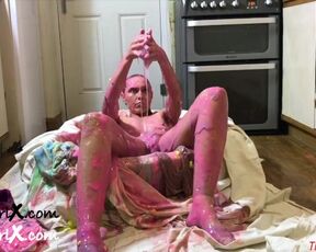 Gunged Maid - Mouth watering rip your pants off video