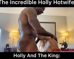 Hollly And The King