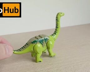 Lego Dino #5 - This dino is hotter than Lucy Mochi