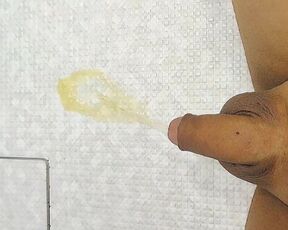 Shaved boy's pee