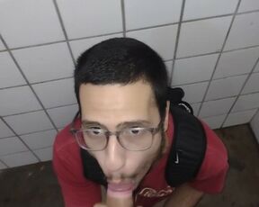 Sucking my boyfriends cock in the public bathroom / we almost got caught